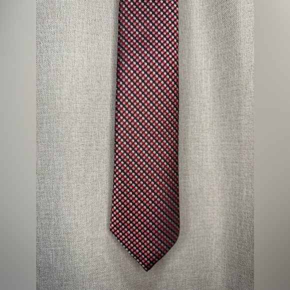 Bespoke New York Men’s Tie - Burgundy Red Pink Black White - Picture 1 of 4